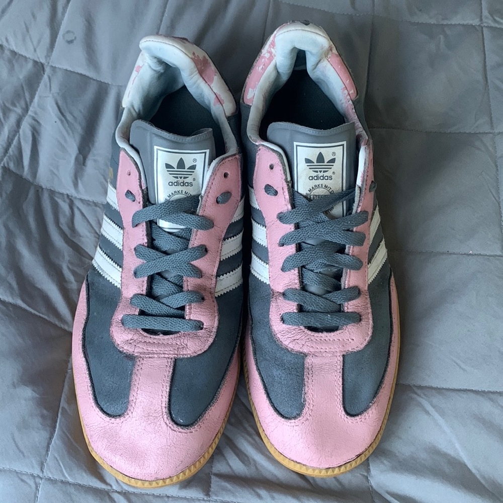 Adidas original Sambas sneakers grey pink triple stripe Sz 10.5 limited edition